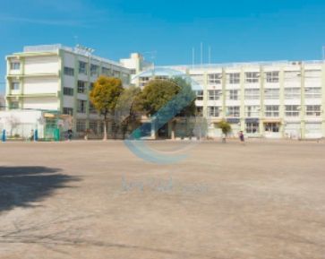 小学校　江戸川区立篠崎第四小学校（小学校）まで650m