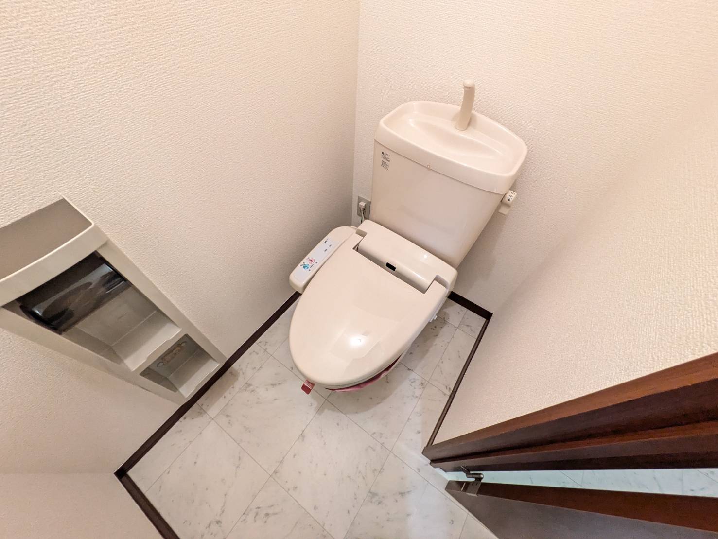フレグランスBのトイレ写真