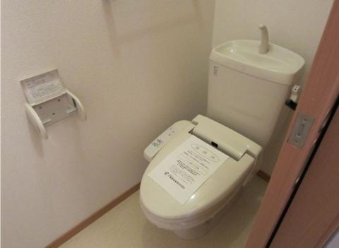 トイレ　シャワー付トイレ