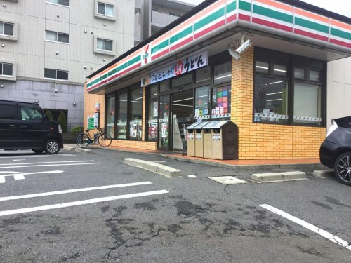 コンビニ　セブンイレブン 堺深井沢町店（コンビニ）まで148m