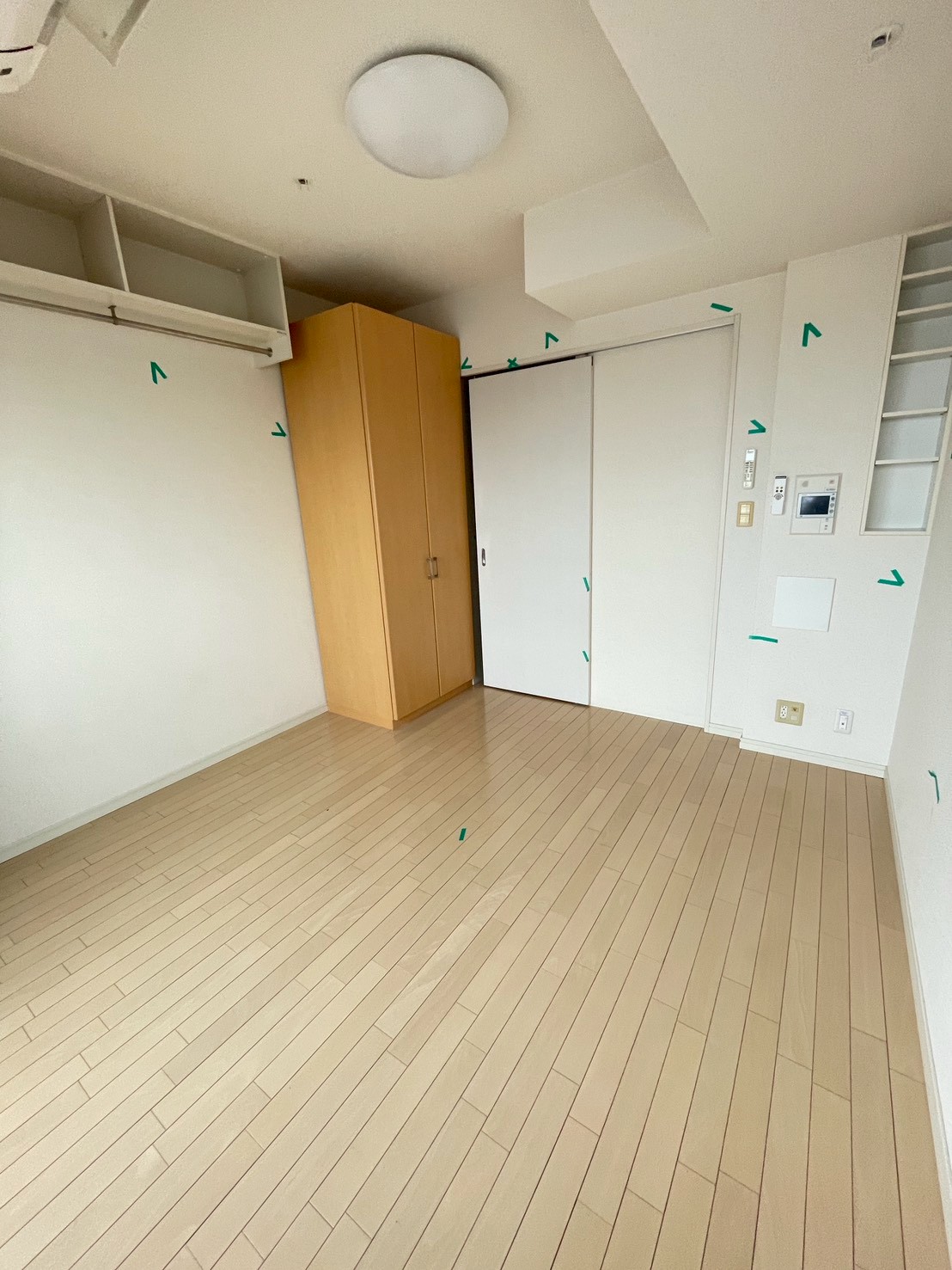 居室・リビング　反転タイプ別部屋画像
