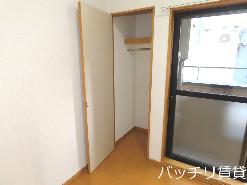 収納　画像は別号室タイプの為、現状を優先致します。