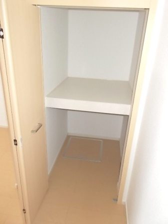 木村ロイヤルマンション 7の内装写真