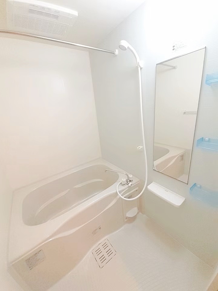 ＪＲ芸備線 矢賀駅 徒歩32分 2階建 築15年の風呂写真