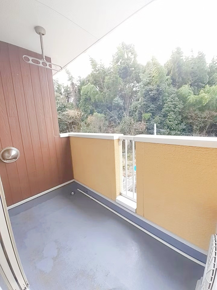 ＪＲ芸備線 矢賀駅 徒歩32分 2階建 築15年の内装写真