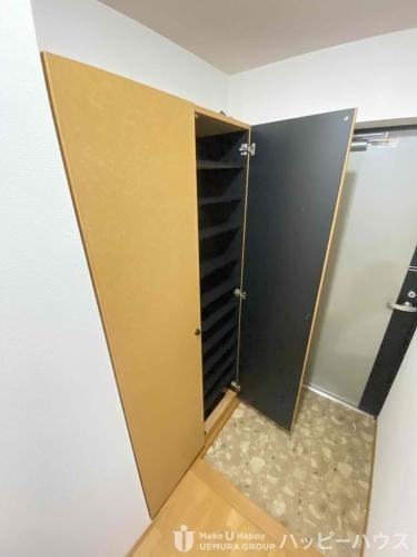 玄関　物件の画像16