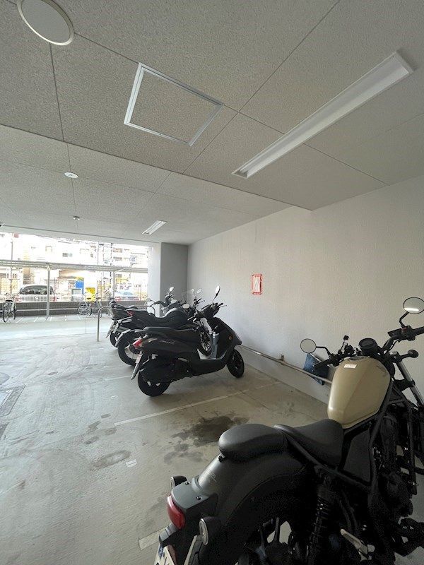 プレサンス新大阪ストリームの外観写真