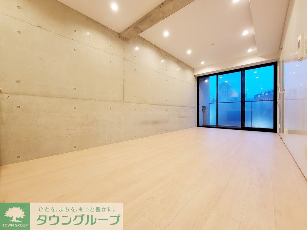 ＪＲ山手線 目黒駅 徒歩7分 3階建 築19年の居間写真