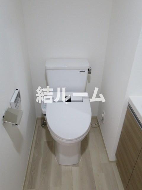 西武有楽町線 新桜台駅 徒歩4分 4階建 築10年のトイレ写真