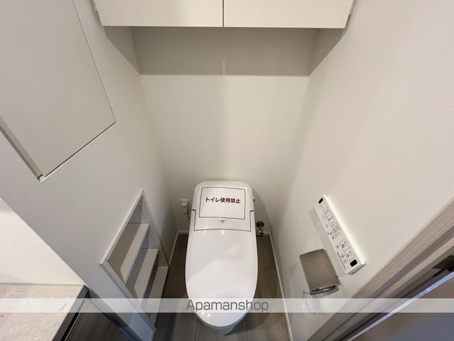 西武池袋線 椎名町駅 徒歩4分 19階建 築3年のトイレ写真