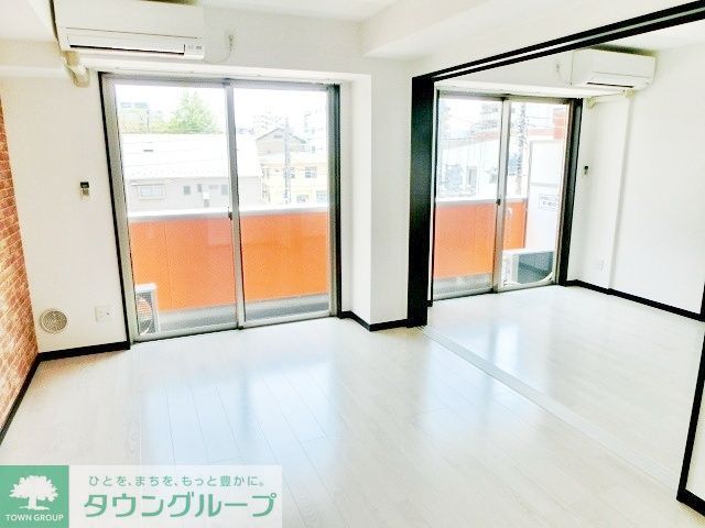 居室・リビング　お問合せはタウンハウジングまで！※現地待合わせ相談可能