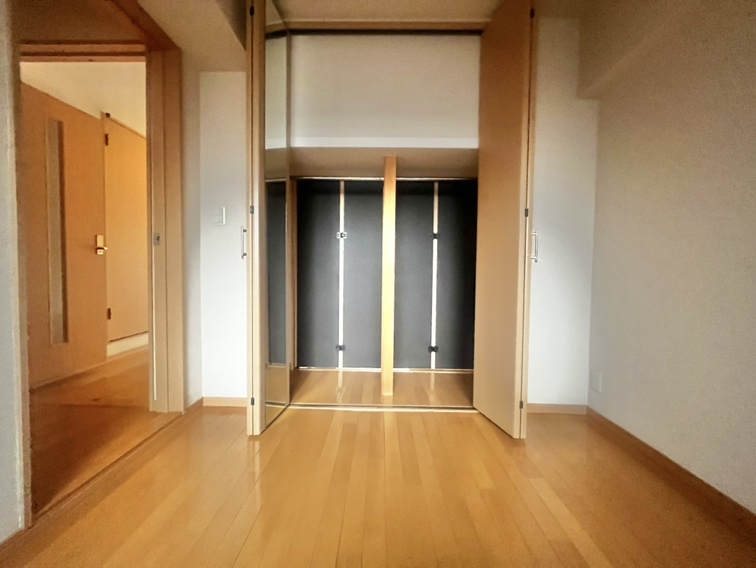 収納　洋室内の収納！