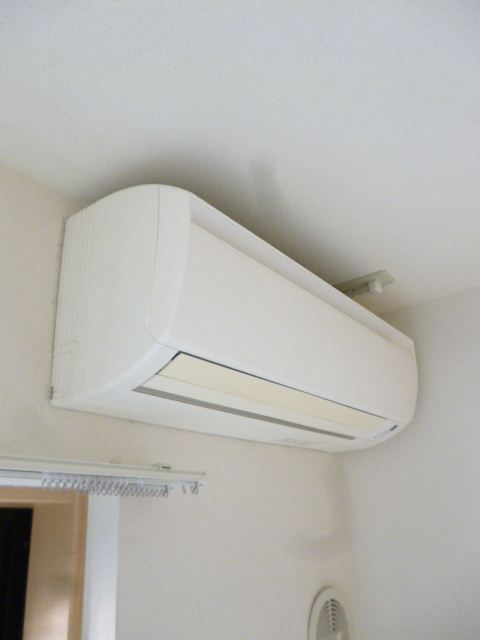 その他設備　もはやエアコン必須です