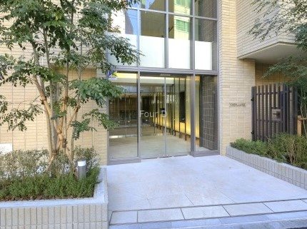エントランス　《見学予約受付中》設備充実分譲賃貸マンション