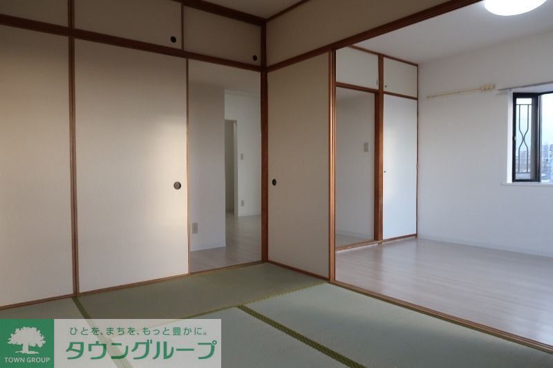 第6パールメゾン海老原の居間写真