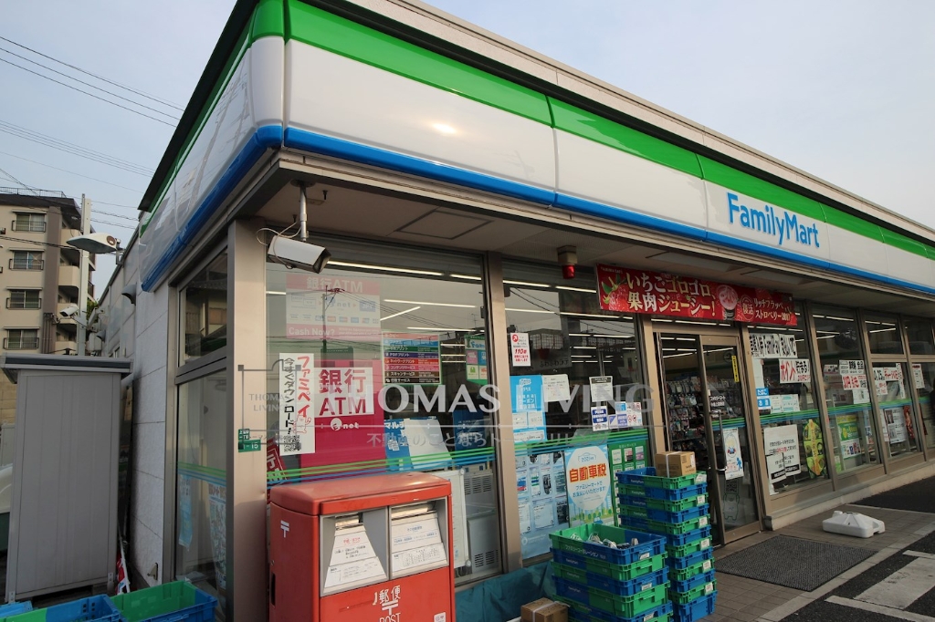 コンビニ　ファミリーマート 小倉上富野店（コンビニ）まで333m