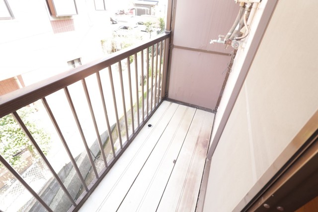 バルコニー　【バルコニー】別部屋の写真です