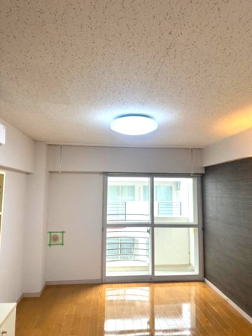 スペランザ・クニタチ104の居間写真