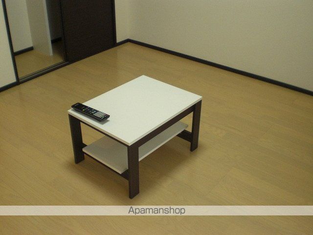レオネクストプランドール石神井の居間写真