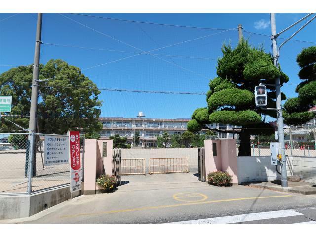 小学校　大村市立西大村小学校（小学校）まで726m