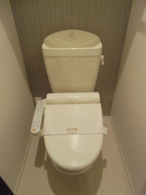 アローフィールド Bのトイレ写真