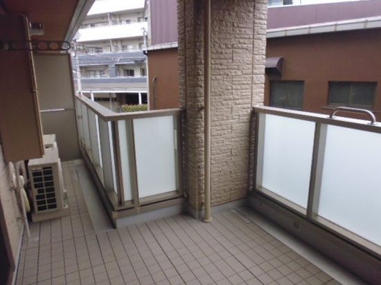 京王線 千歳烏山駅 徒歩5分 3階建 築8年の内装写真