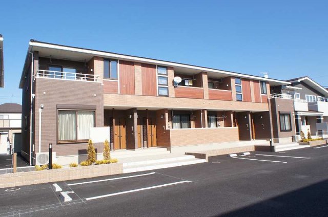 建物外観　落ち着いた雰囲気の外観です
