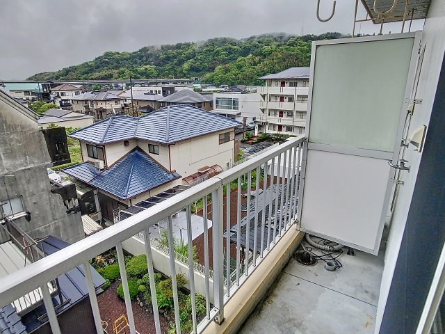 バルコニー　2024年4月撮影※現況を優先致します。