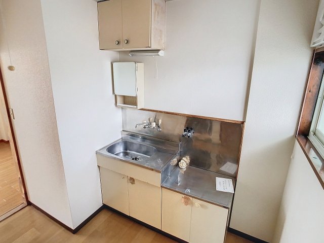 キッチン　2024年4月撮影※現況を優先致します。