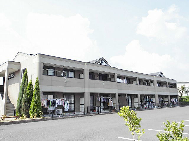 甲賀市土山町大野のアパートの建物外観