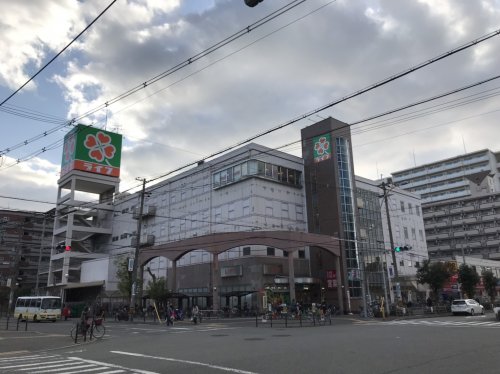 【大阪市淀川区宮原のマンションのスーパー】