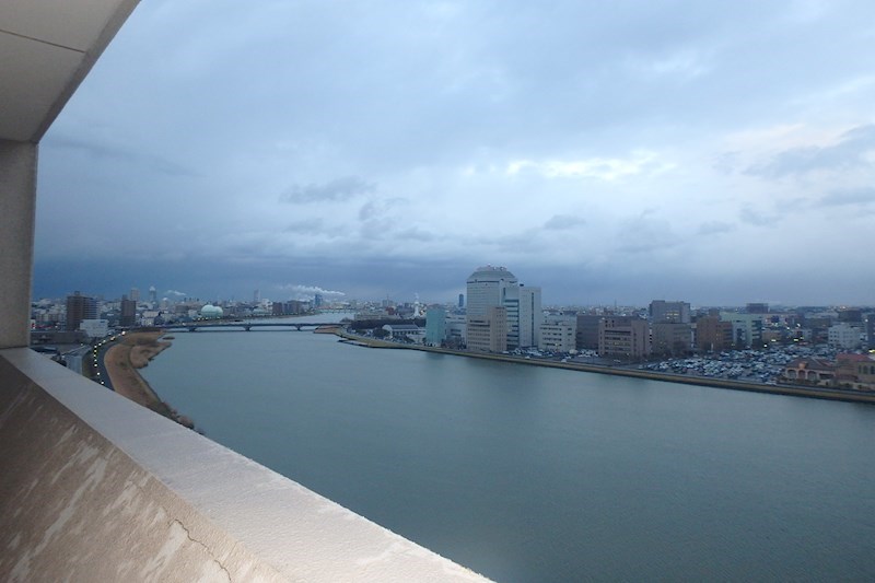 眺望　信濃川が見えるお部屋です