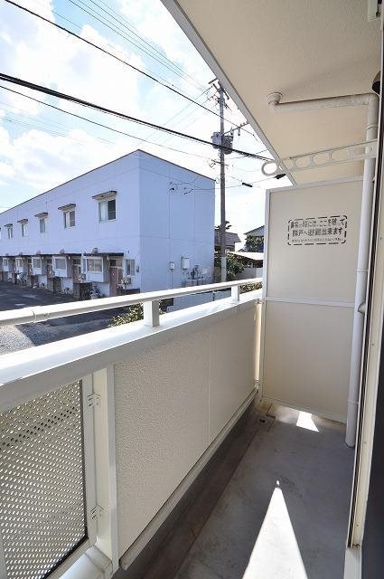 【福岡市博多区浦田のアパートのバルコニー】