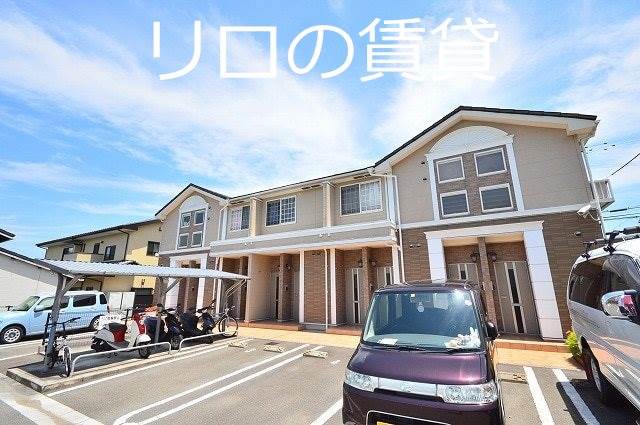 福岡市博多区浦田のアパートの建物外観