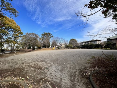 公園　美しが丘第２児童公園（公園）まで212m