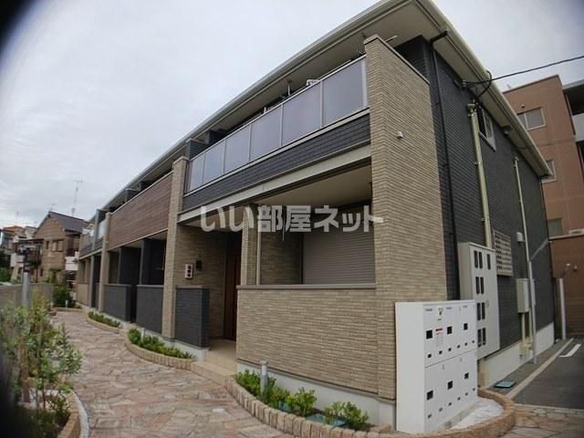 富田林市寿町のアパートの建物外観