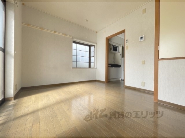 居室・リビング　洋室