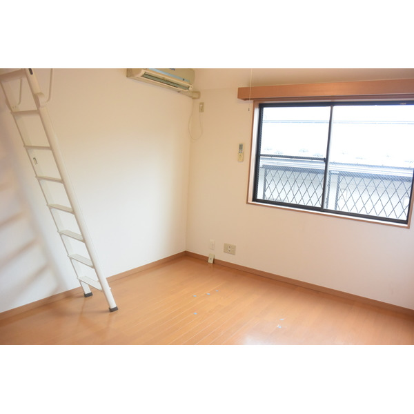 居室・リビング　※前回募集時