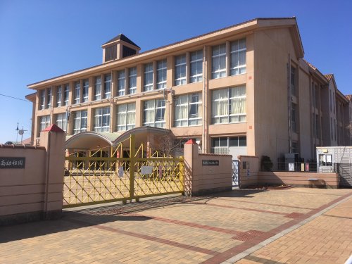 小学校　大久保南小学校（小学校）まで989m