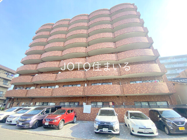 ロイヤルコート生江