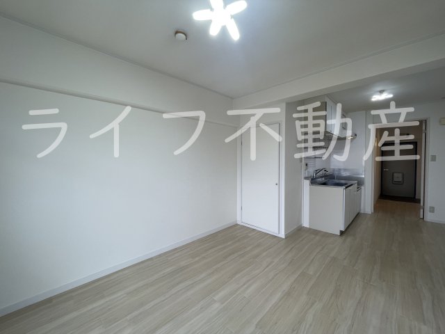 居室・リビング　使いやすい居間です