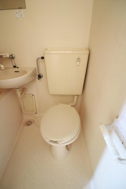 トイレ　トイレ