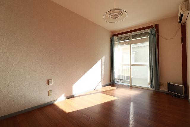 居室・リビング　居室