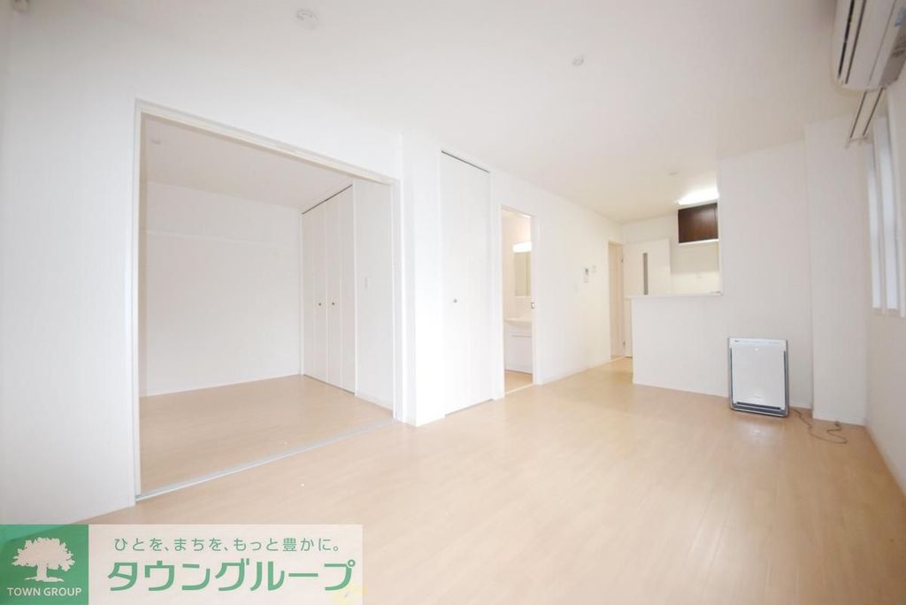 居室・リビング　※別号室参考写真