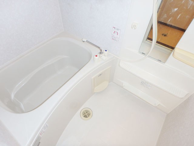 バス・シャワールーム　ゆったりバスルーム♪