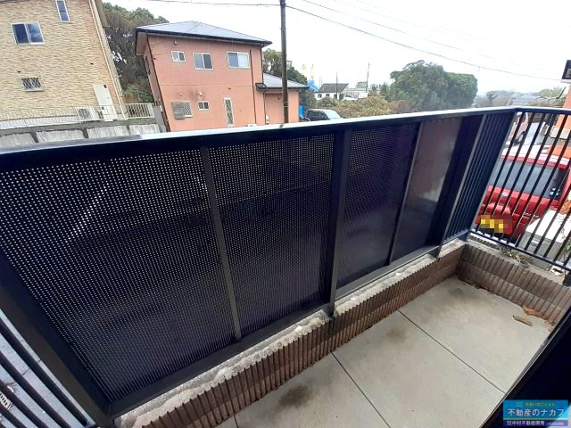 バルコニー　※同タイプの部屋写真です