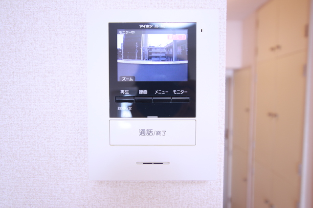 セキュリティ　★モニター付インターフォン・訪問者が確認できて安心です★