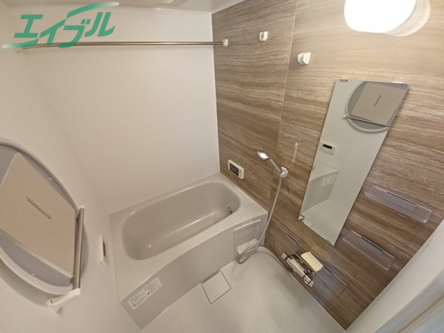 バス・シャワールーム　同型タイプ画像