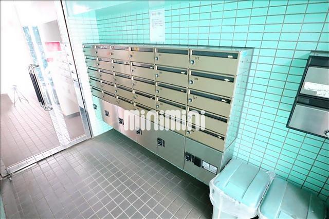 その他設備　宅配ＢＯＸと集合ポストあります