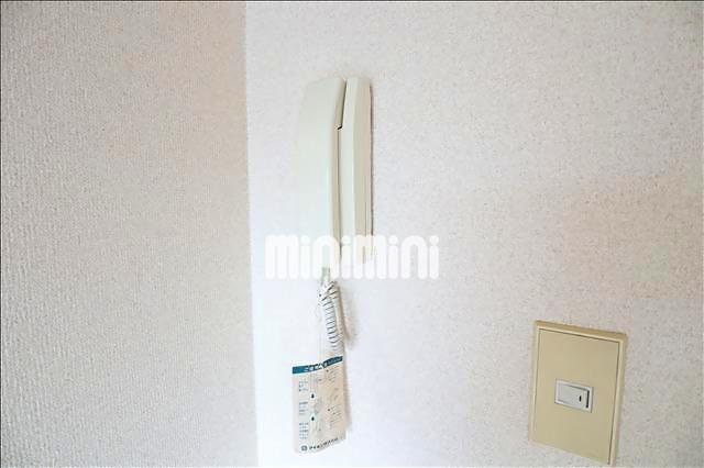 セキュリティ　インターホンついてます